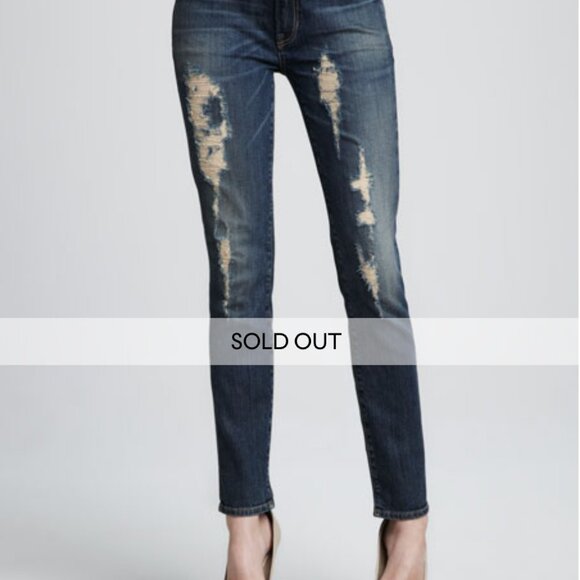 TEXTILE Elizabeth & James Low Rise Debbie Jeans - Picture 2 of 14